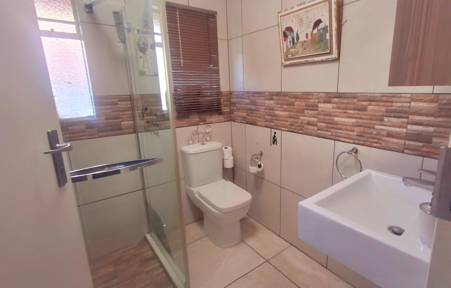 3 Bedroom Property for Sale in Vaalpark Free State